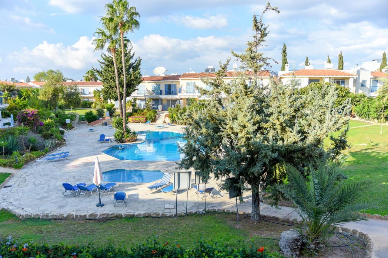 Paradise Gardens With A Large Terrace Paphos Eksteriør bilde