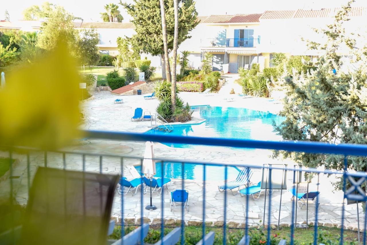 Paradise Gardens With A Large Terrace Paphos Eksteriør bilde